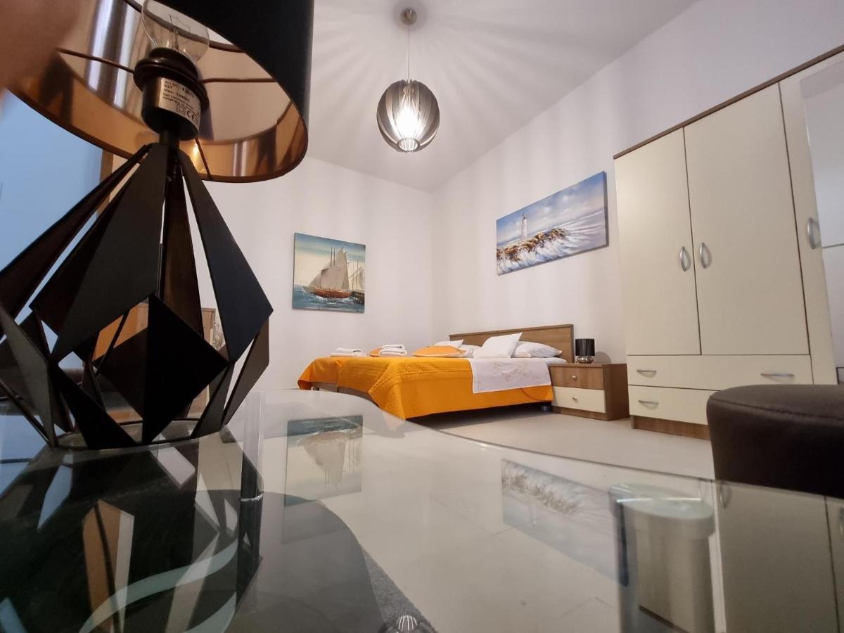 Studio Apartment Mandic Дубровник Екстериор снимка